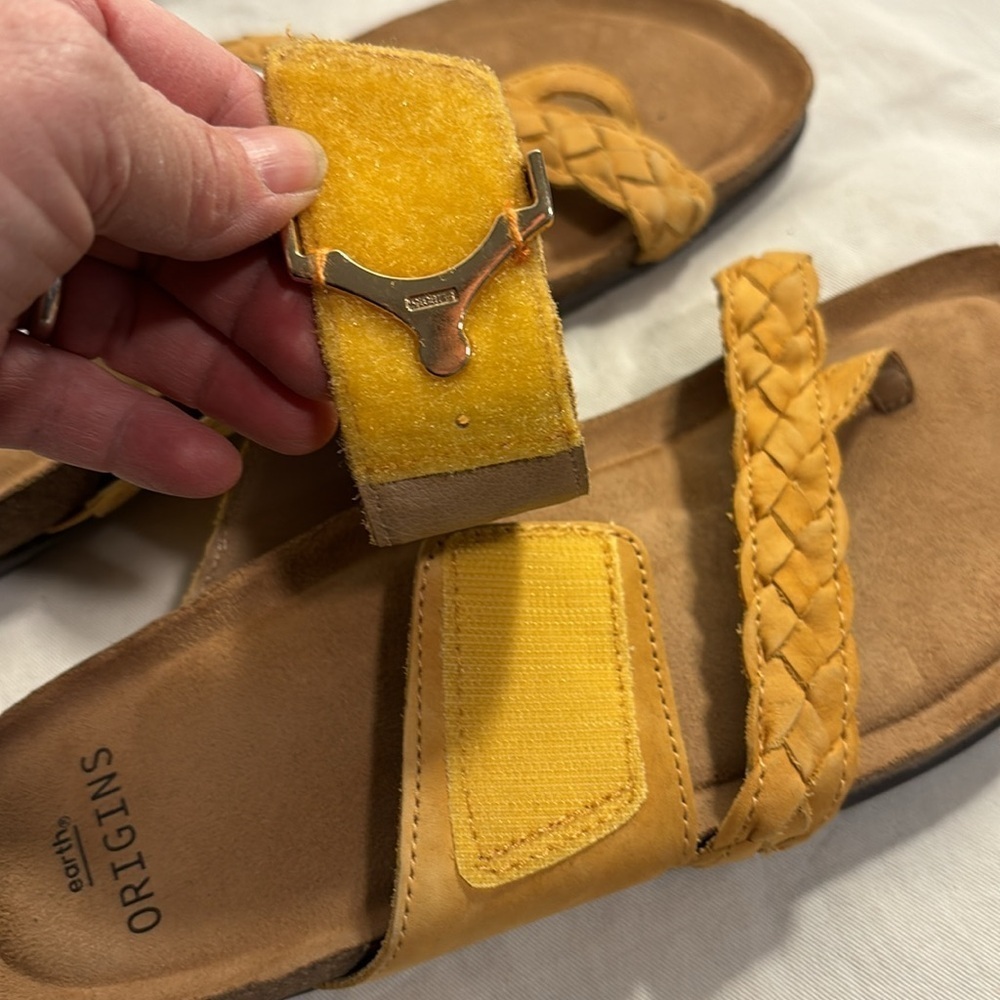 New! Earth Origins Orono Onida Braided Print Toe-Post Amber Yellow Sandals 8.5 - Picture 5 of 11